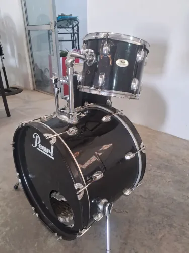 Bateria Pearl muito boa !