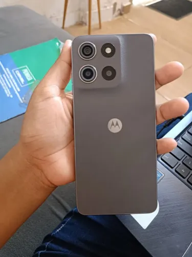 Celular Motorola G15 semi-novo