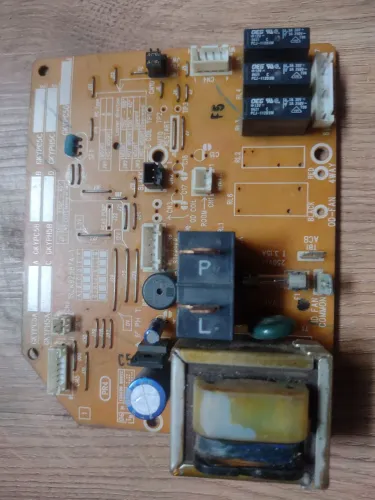 Placa evaporadora split York Gree CE-GKYPC5B 18K6 IRZK