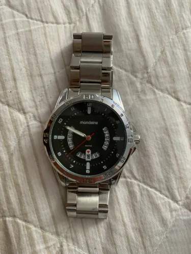 Relógio mondaine 