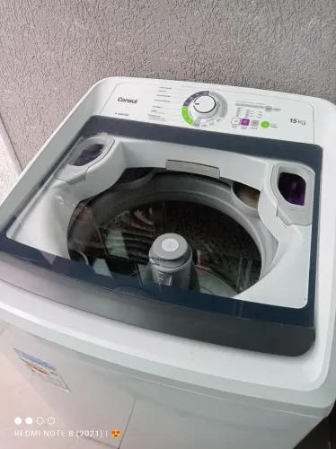 Semi nova Máquina de lavar roupa Consul 15kg posso entregar