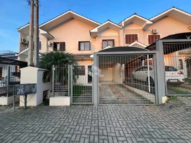 Duplex com Quiosque no Arroio Grande