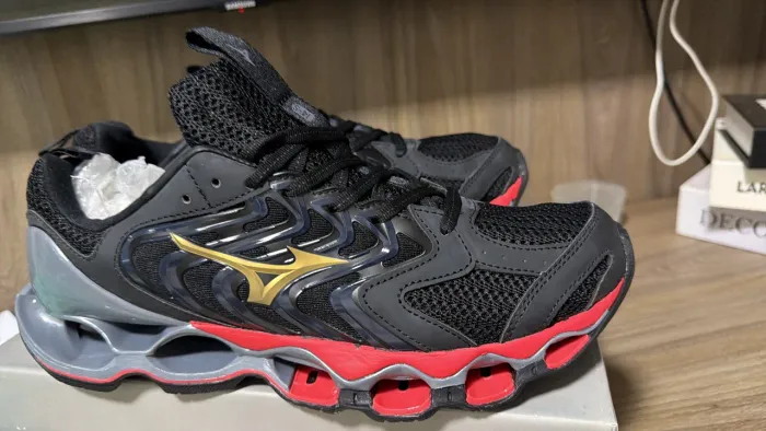 Tênis Mizuno 