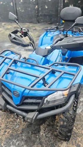 Quadriciclo CFORCE 450 L