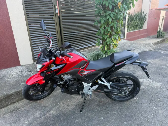 CB300F TWISTER 2024 CBS