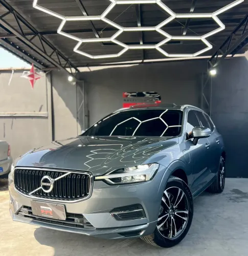 Volvo XC-60 XC 60 T-8 Híbrido Momentum 2.0 5P 2020