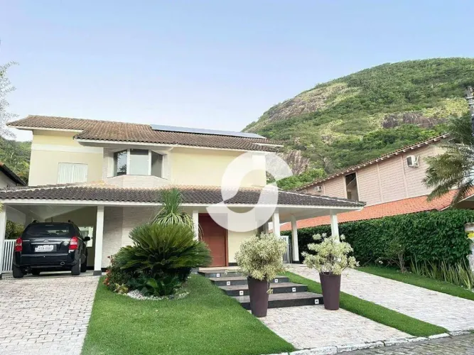 Casa com 4 dormitórios à venda, 350 m² por R$ 3.000.000,00 - Itacoatiara - Niterói/RJ