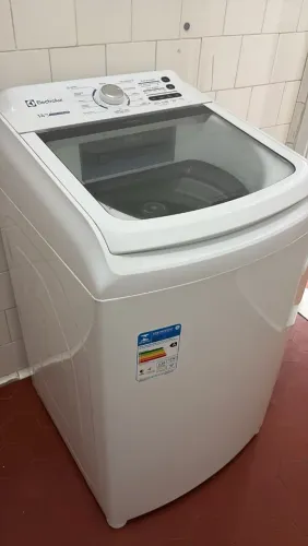 Maquina Electrolux 14kg essential care retirada RJ