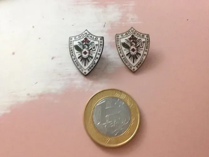 2 broches são gonçalo garcia e são jorge antigos ler tudo 