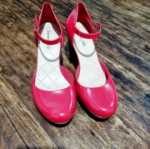 Sapato  boneca em vinil 38