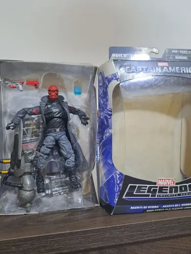 Boneco Red Skull Marvel Legends - Infinite Series