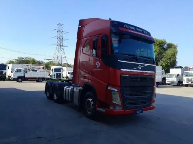 Caminhão Volvo - FH 460 - 2019