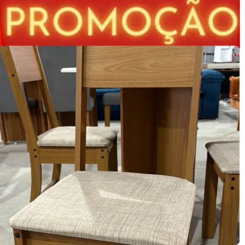 Mesa com 4 cadeiras Super Aconchegante