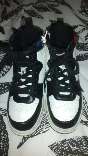 Tenis botinha