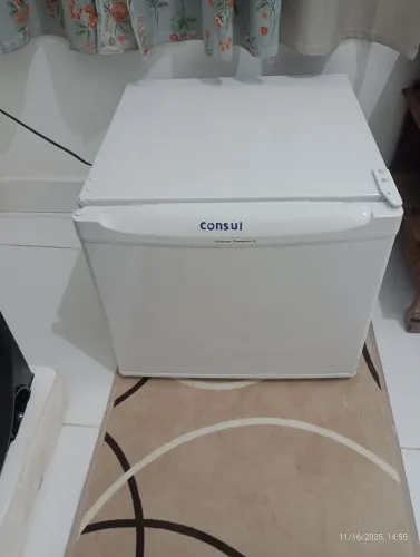 Vendo frigobar Consul refrigerador compacto 50