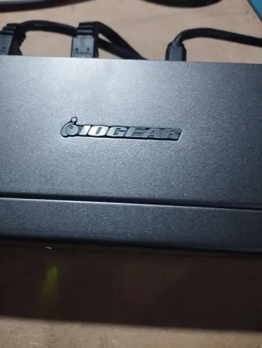 IOGEAR 4-Port DisplayPort KVMP Switch (Modelo GCS1904)