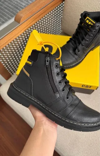 Bota Caterpillar couro