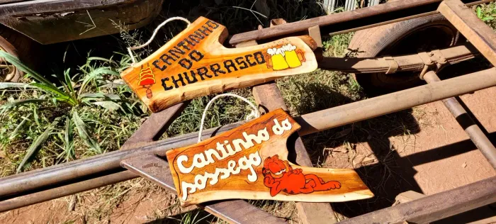 Placas de madeira personalizadas para decorar