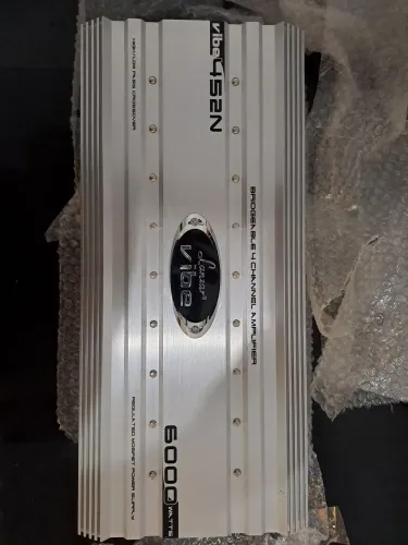 Amplificador automotivo