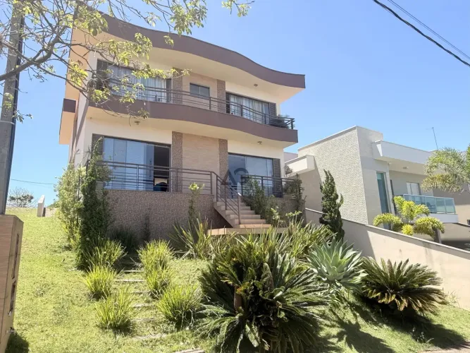 Casa | Condomínio Fechado | Alto Padrão | Lazer Completo | em Serra Negra-SP