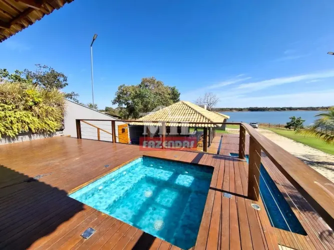 Rancho 2.250 metros as Margens Serra da Mesa - Niquelândia-GO