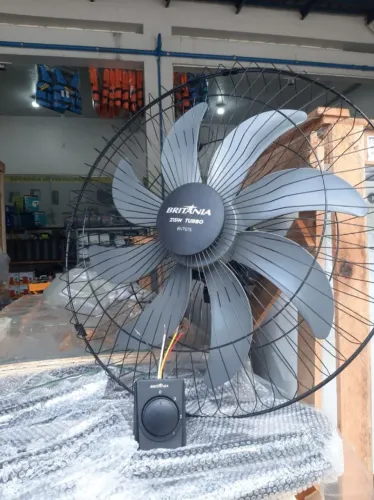  Ventilador De Parede Britânia Turbo 8 helices - novas unidades