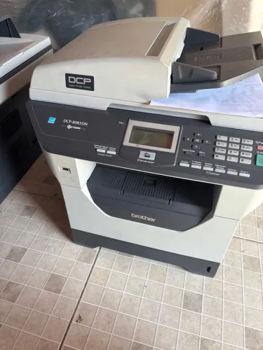 Multifuncional Brother DCP-8085DN - Imprime, Copia e Digitaliza