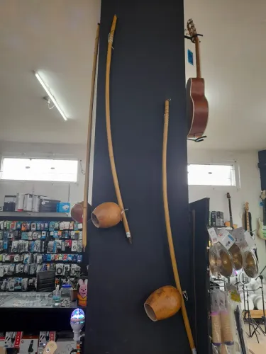 Berimbau.