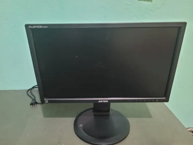 Monitor 20p top 300$ não tem menor preço pois monitor ta top 
