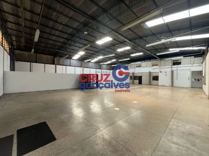 Aluguel de Barracão Comercial no Jardim Mirassol, Rio Claro - Ótima Oportunidade!