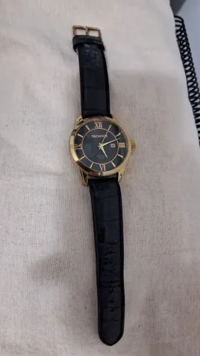 Relógio Technos Dourado com Pulseira de Couro