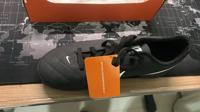 chuteira society Nike