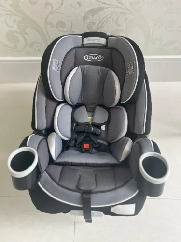 Cadeirinha de carro Graco 4ever All-in-1 usada em ótimo estado