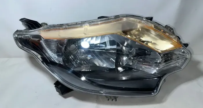 Farol direito L200 Triton Sport 2016 2017 2018 2019 2020 original