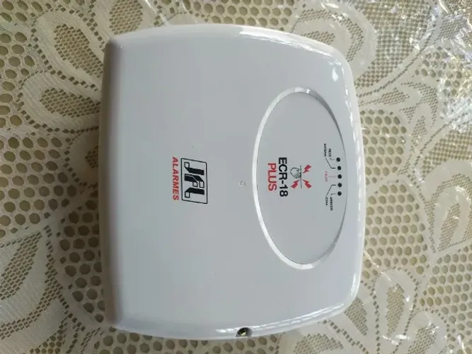 Central Choque Cerca Elétrica E Alarme Jfl Ecr-18 Plus