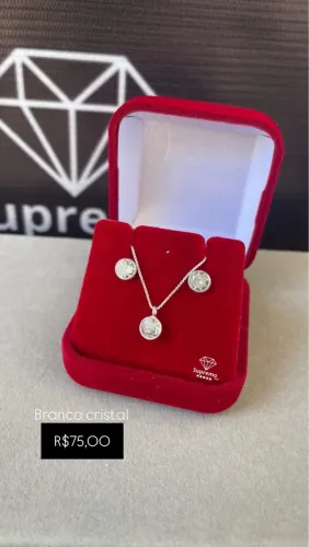 Conjunto Branco Cristal Prata 925 acompanha certificado de garantia