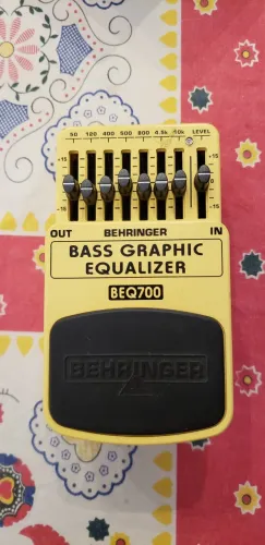 Pedal Behringer Beq700 Bass Equalizer
