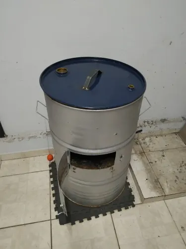 Churrasqueira de Barril