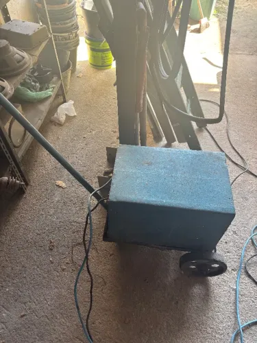 Máquina de solda antiga até 200a