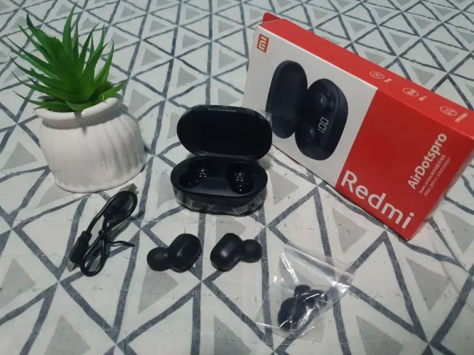 Fone de ouvido Redmi AirDots Pro - Novo!