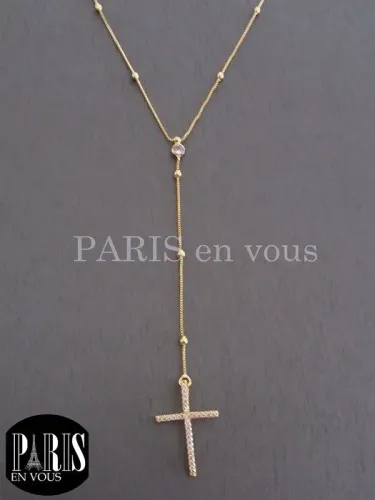 Colar feminino com cruz de zircônia
