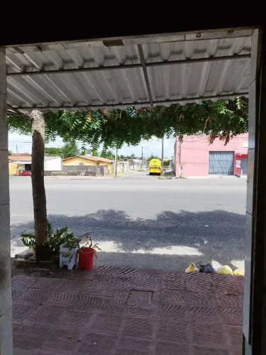 Aluga-se ponto comercial 