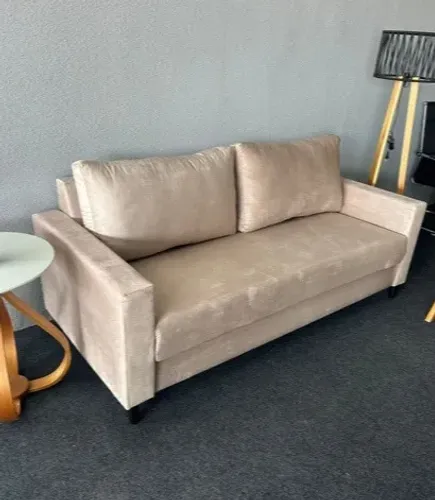 Sofa 1,94 m DIVIDIMOS EM ATÉ 10X SEM JUROS