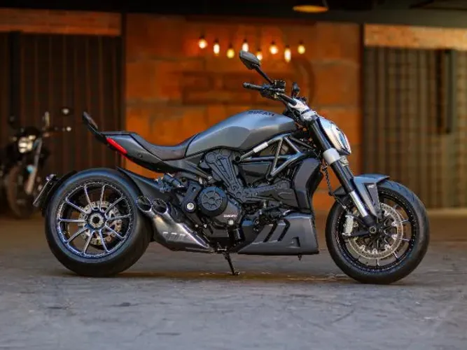 DUCATI XDIAVEL S 1262 1200 cc