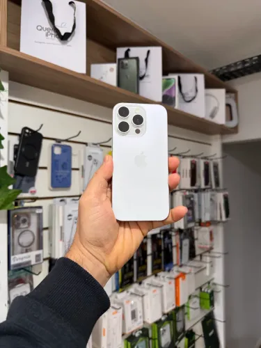 iPhone 16 pro 256gb 