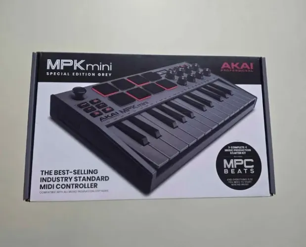 Akai Professional MPK Mini MK3