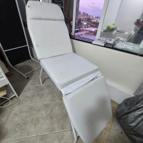 Maca reclinável Branca
