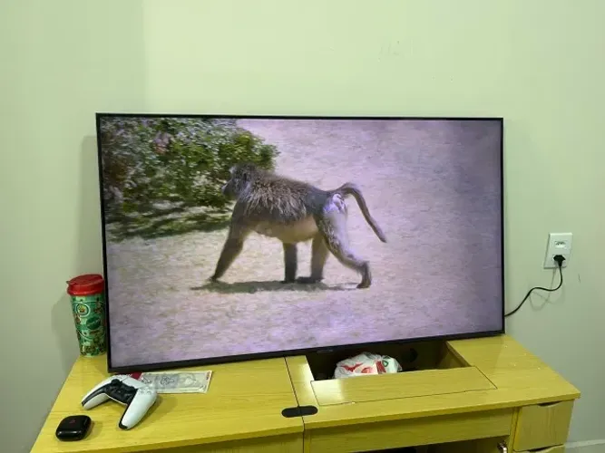TV Samsung 50? 4K Smart TV - UN50TU7020G - Ótimo Estado