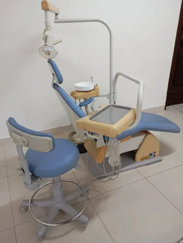 Cadeira Odontológica MZ Usada - Excelente Estado e Ótimo Custo-Benefício