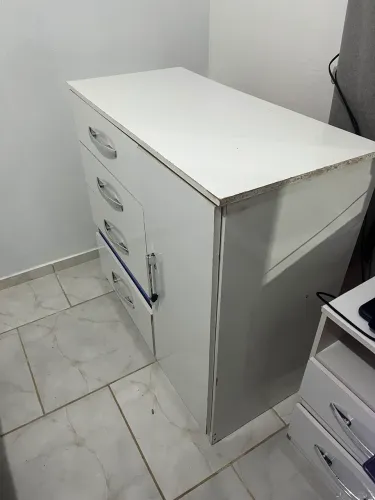 Armário Pequeno